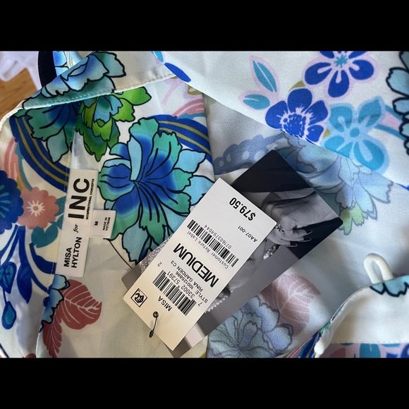 Misa Hylton Stand Collar Woven Blouse - Picture 11 of 11